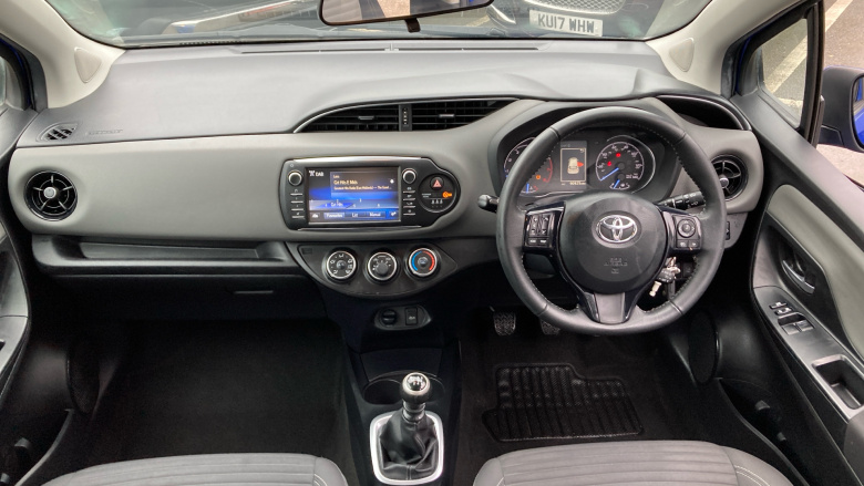 Toyota Yaris 1.5 Hybrid Icon 5dr CVT Hybrid Hatchback